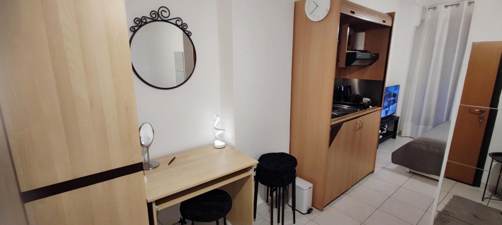 Elegant Central Studio With Balcony & 1 Gbps Fiber Θεσσαλονίκη Εξωτερικό φωτογραφία